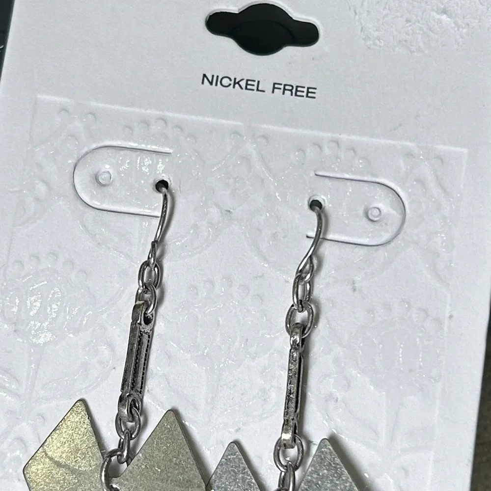 NWT Silver Geometric Linear Drop Earrings